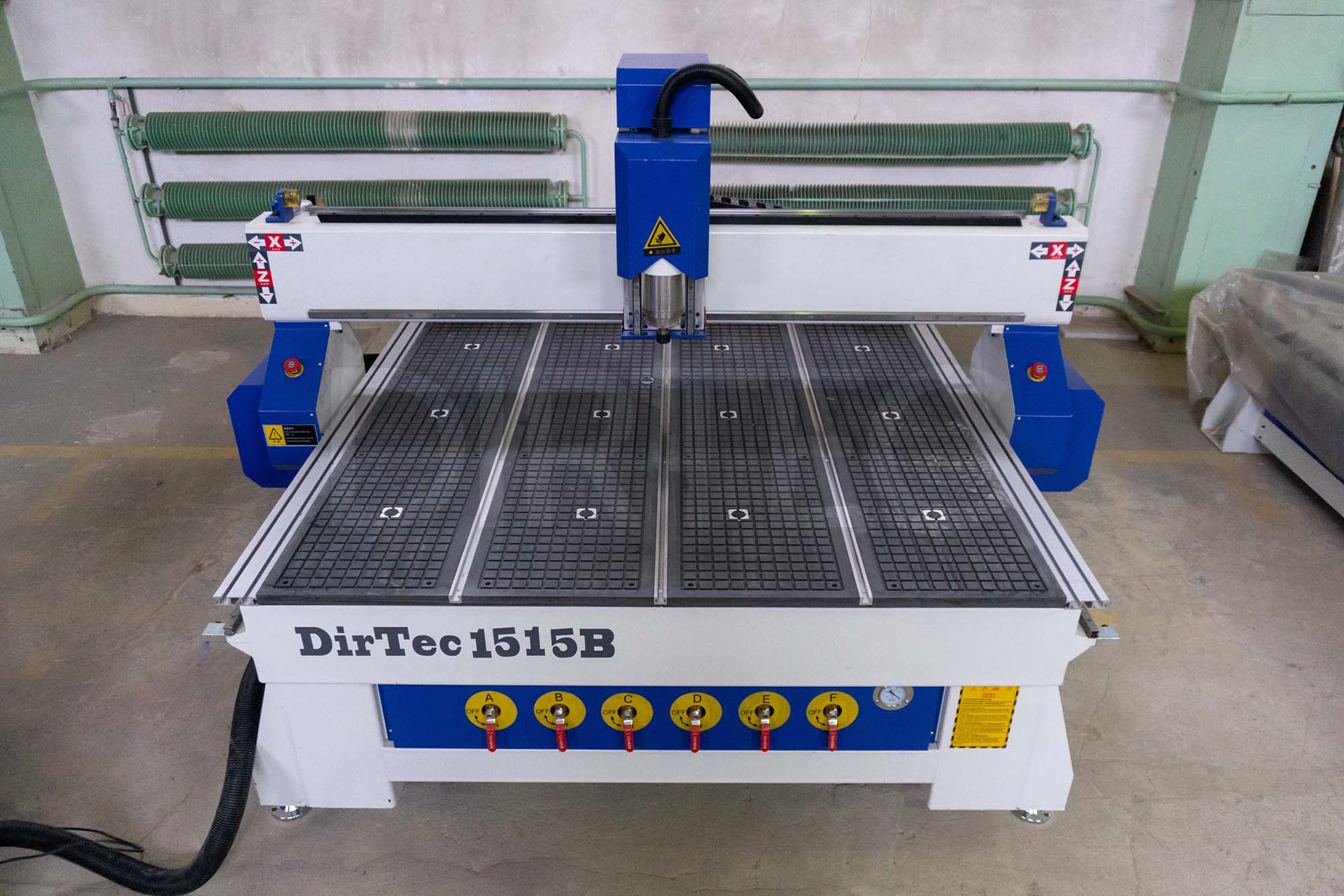 Фрезерный станок с ЧПУ DIRTEC 1515B – модификация 2019 года Фрезерный станок с ЧПУ DIRTEC 1515B – модификация 2019 года