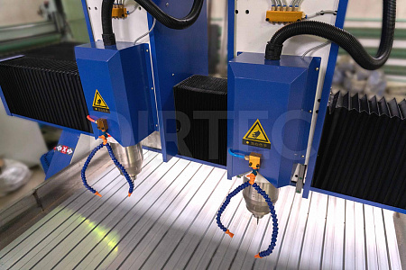 Фрезерный станок с ЧПУ DIRTEC 1515AS2
