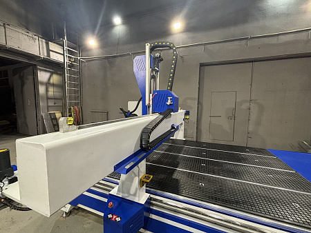 Фрезерный станок с ЧПУ DIRTEC 2141A4R