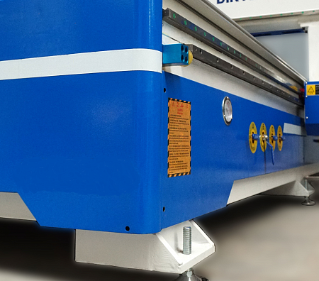 Фрезерный станок с ЧПУ DIRTEC 2141А