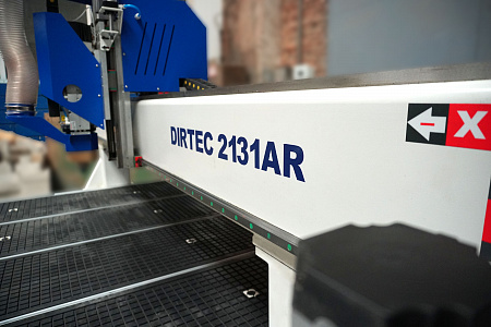 Фрезерный станок с ЧПУ DIRTEC 2131AR (Зонтичная смена инструмента)