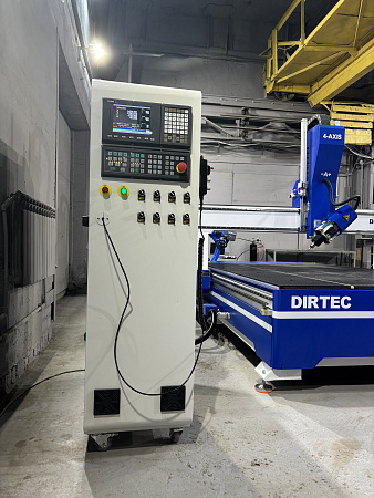 Фрезерный станок с ЧПУ DIRTEC 2131A4R (4 оси, зонтичная автосмена)