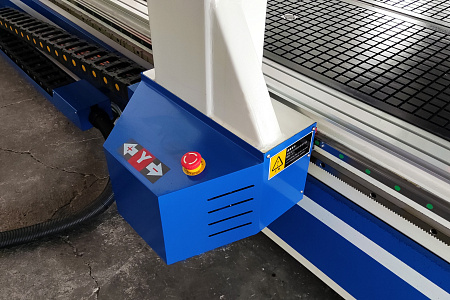 Фрезерный станок с ЧПУ DIRTEC 2141А