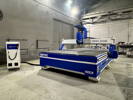 Фрезерный станок с ЧПУ DIRTEC 2131BL (Автосмена)