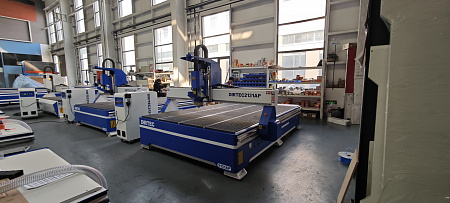 Фрезерный станок с ЧПУ DIRTEC 2131AP (Полуавтосмена)