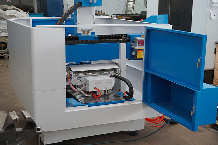 Фрезерный станок с ЧПУ DIRTEC 6060ATC-S (серво) 