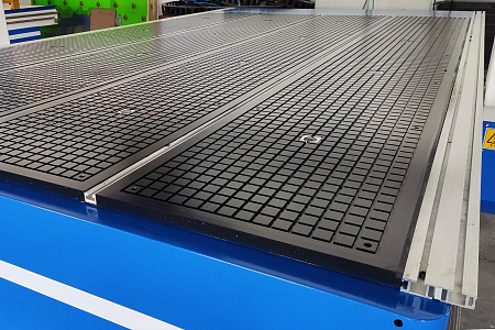 Фрезерный станок с ЧПУ DIRTEC 2141AR (Зонтичная смена инструмента)