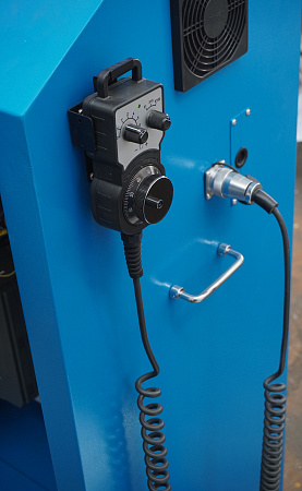 Фрезерный станок с ЧПУ DIRTEC 6060ATC-S (серво) 